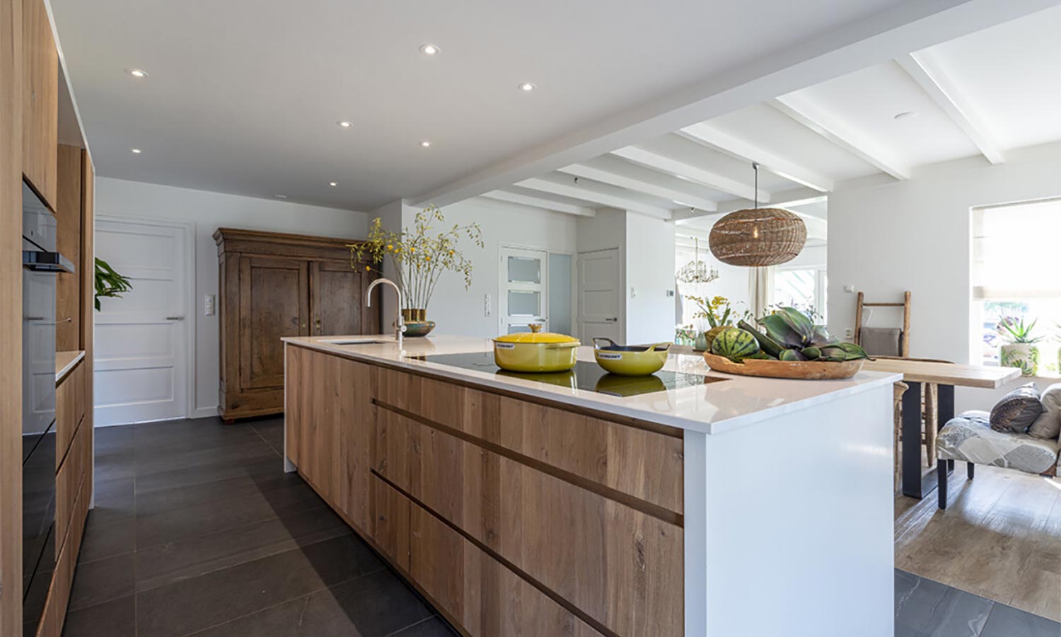 Granite Worktop Table in White Kitchen Designed with White Granite Worktops